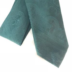 Forest green tie